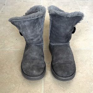 UGG Australia Bailey button boots 👢